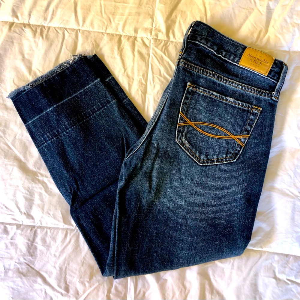 Abercrombie & Fitch boyfriend jeans